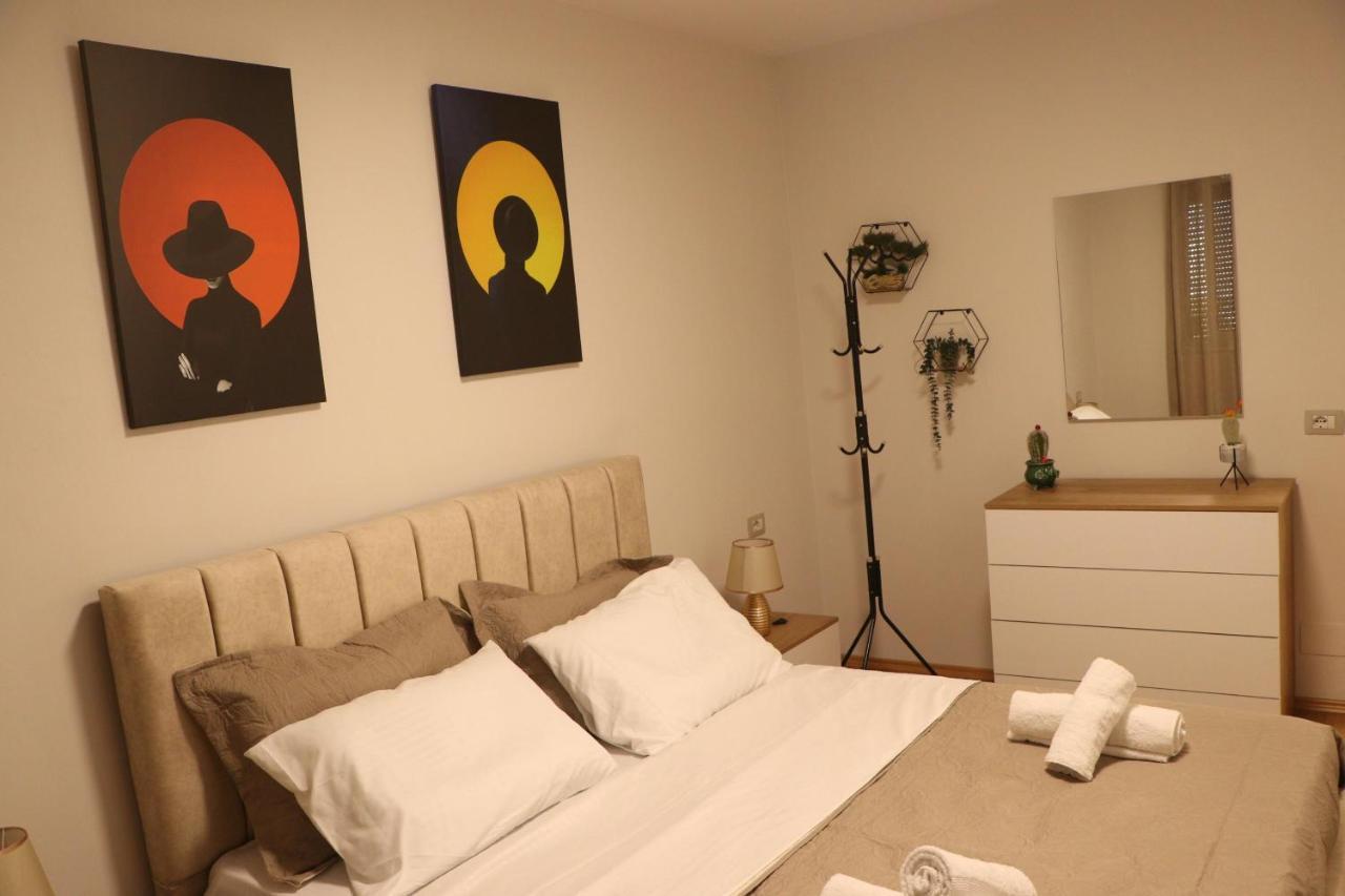 Pine Apartment Tirana Zewnętrze zdjęcie