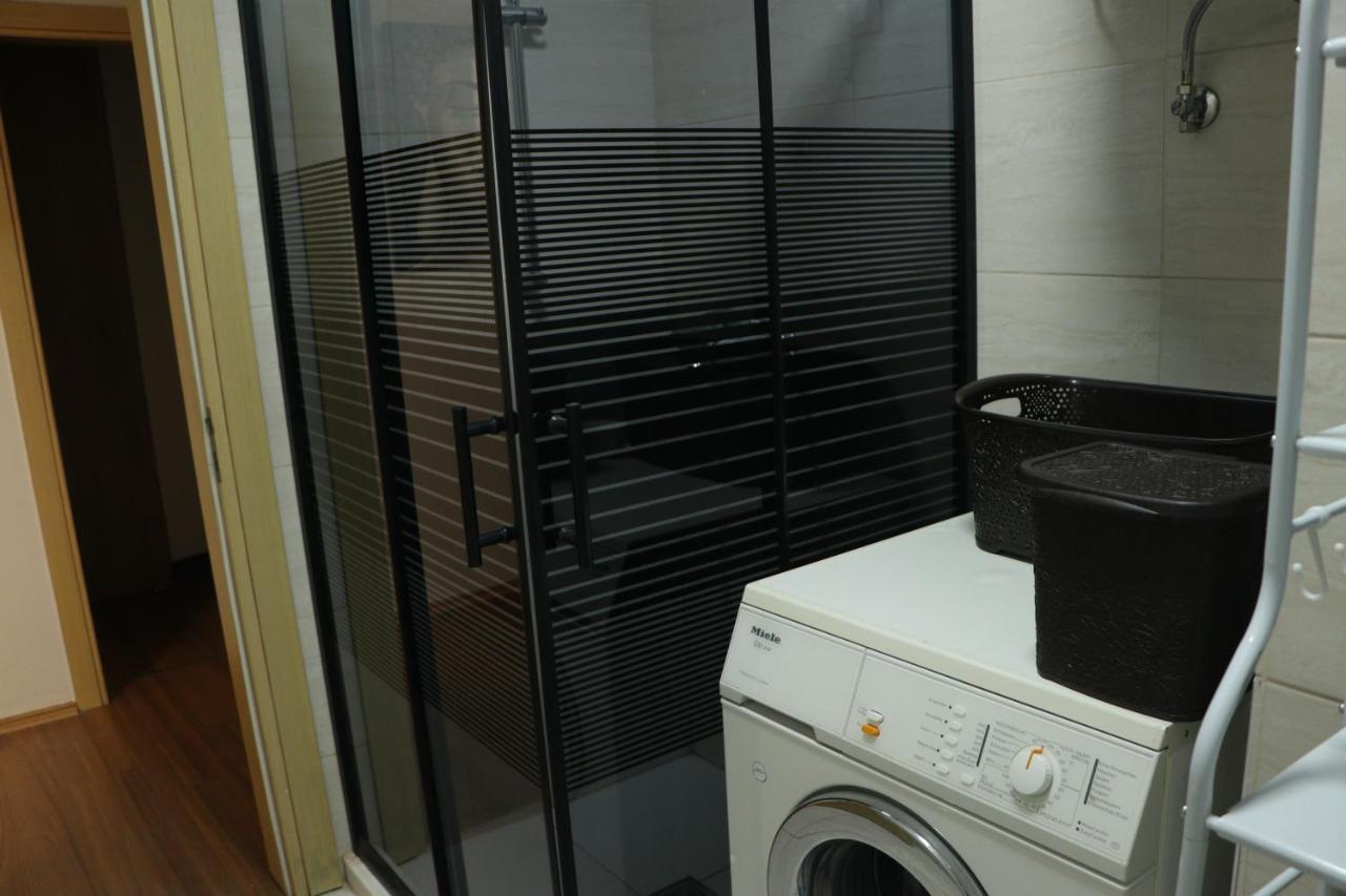 Pine Apartment Tirana Zewnętrze zdjęcie
